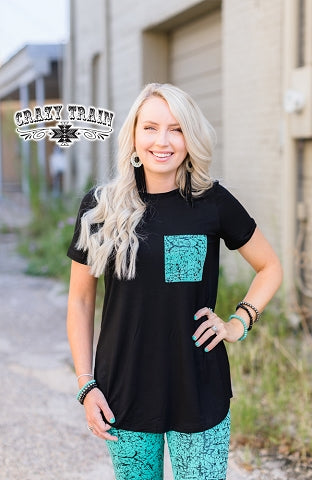 Turquoise pocket T